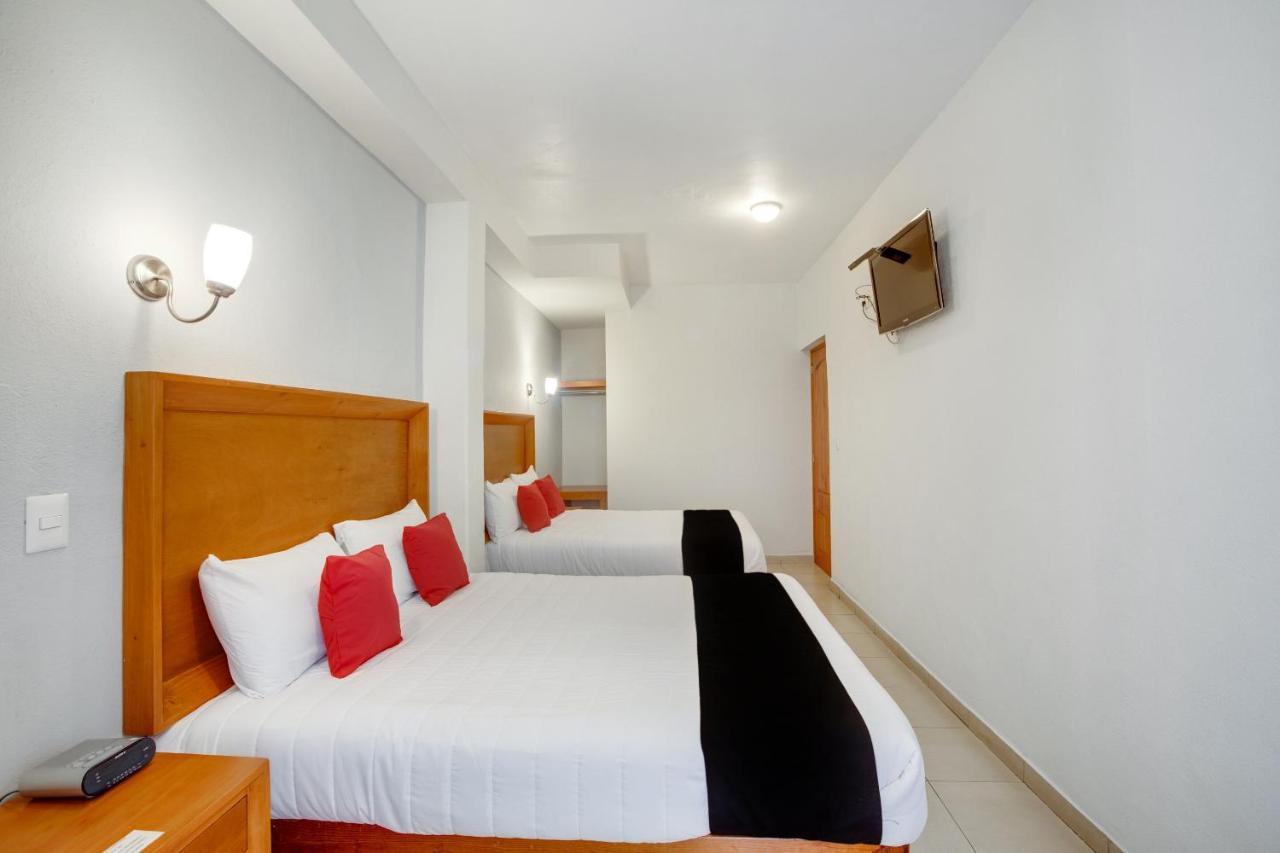 Hotel Patzcuaro Bagian luar foto