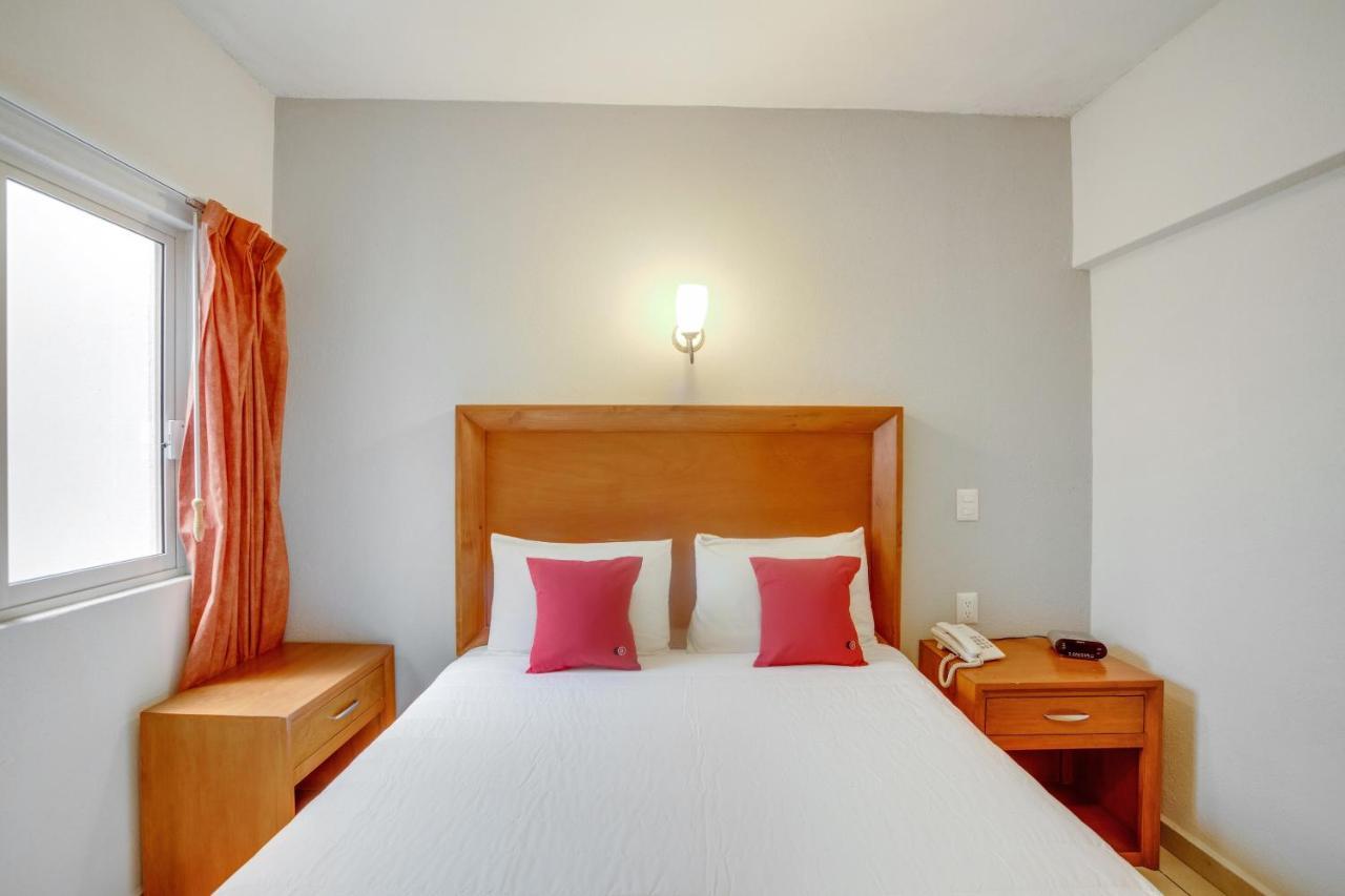 Hotel Patzcuaro Bagian luar foto