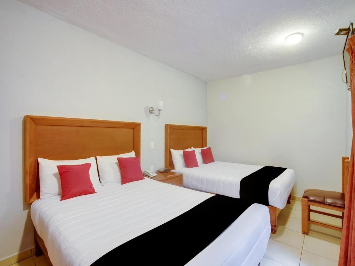 Hotel Patzcuaro Bagian luar foto
