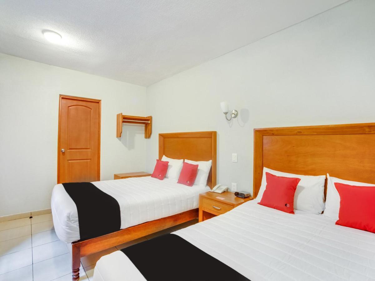 Hotel Patzcuaro Bagian luar foto